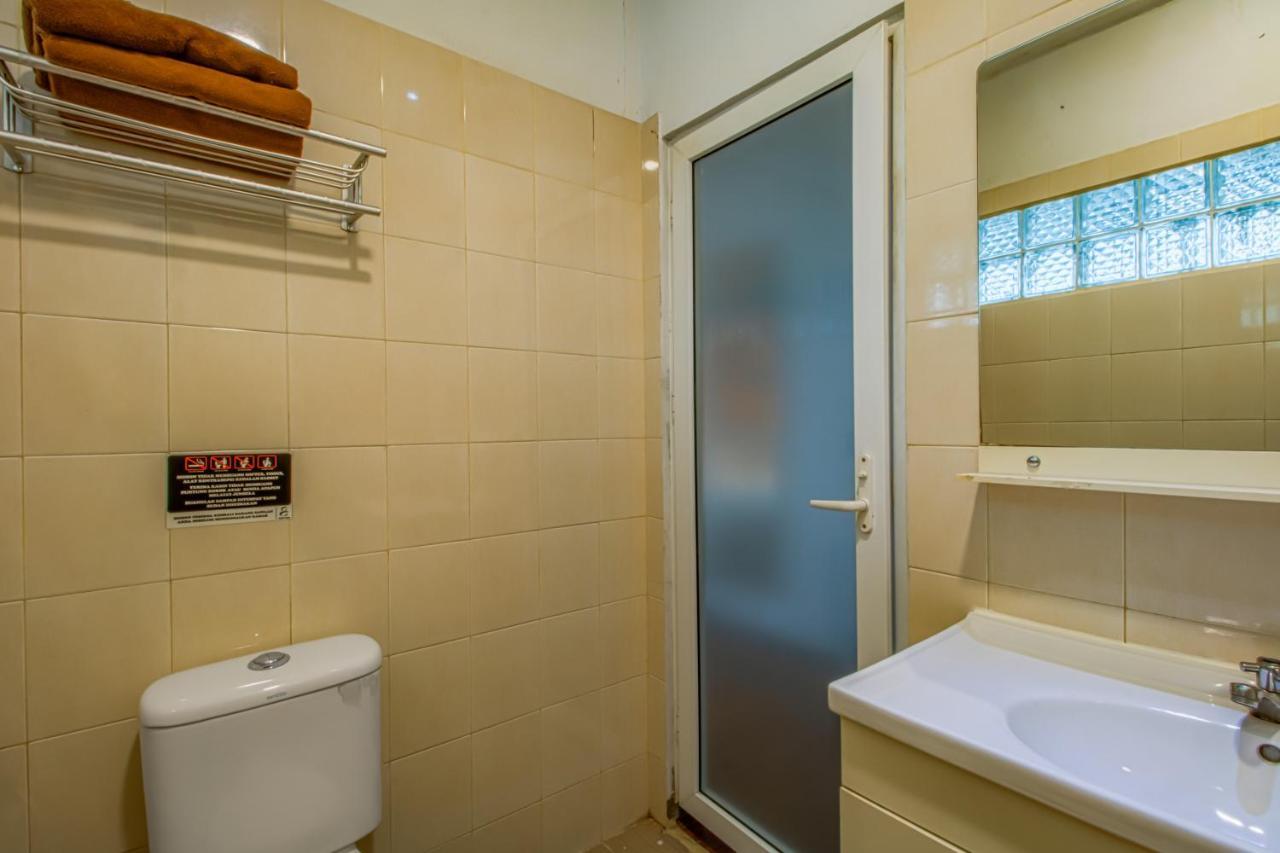 Suba Hotel Jakarta Bagian luar foto
